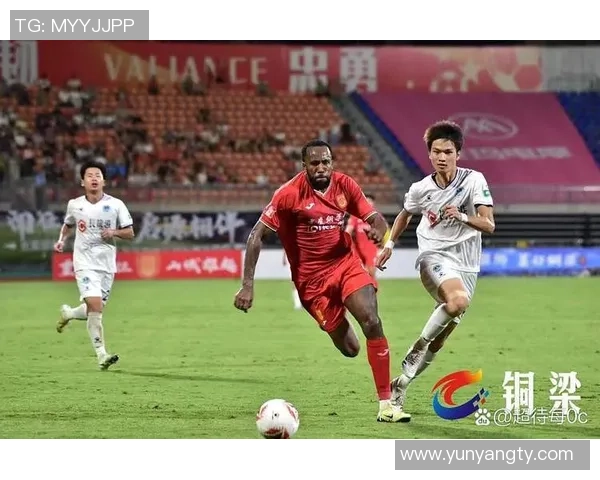 南美杯冠戎行中心外援成重庆铜梁龙冲超后首签!曾多次当选巴西队,未来将挑大梁 南美杯冠戎行中心外援成重庆铜梁龙冲超后首签!曾多次当选巴西队,未来将挑大梁