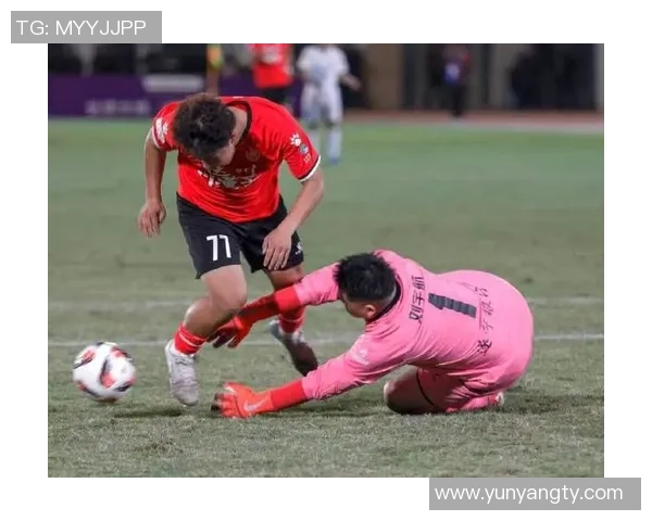 川超开罚单:达州球员谩骂裁判禁赛5场,赛区管理混乱被约谈 川超开罚单:达州球员谩骂裁判禁赛5场,赛区管理混乱被约谈